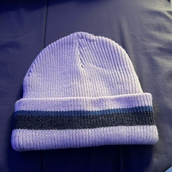 Gray Primark Beanie​​​​ - Picture 1 of 2